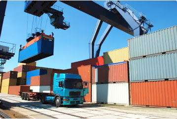 picking-up-of-containers